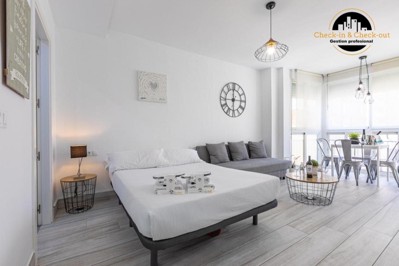 Apartamento El Ciaboga Centro De Торремолінос Екстер'єр фото